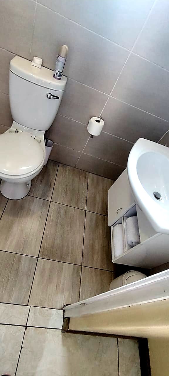 14 Bedroom Property for Sale in Amalinda Eastern Cape